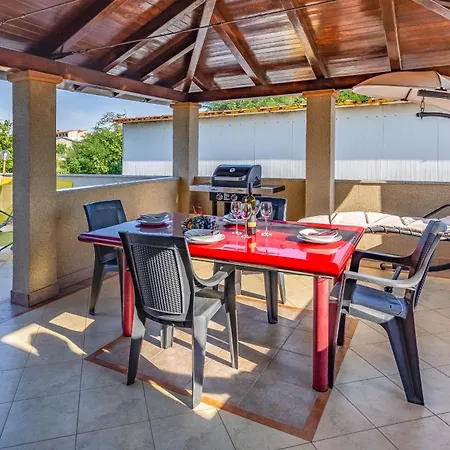 Apartment Villa Desire Pula